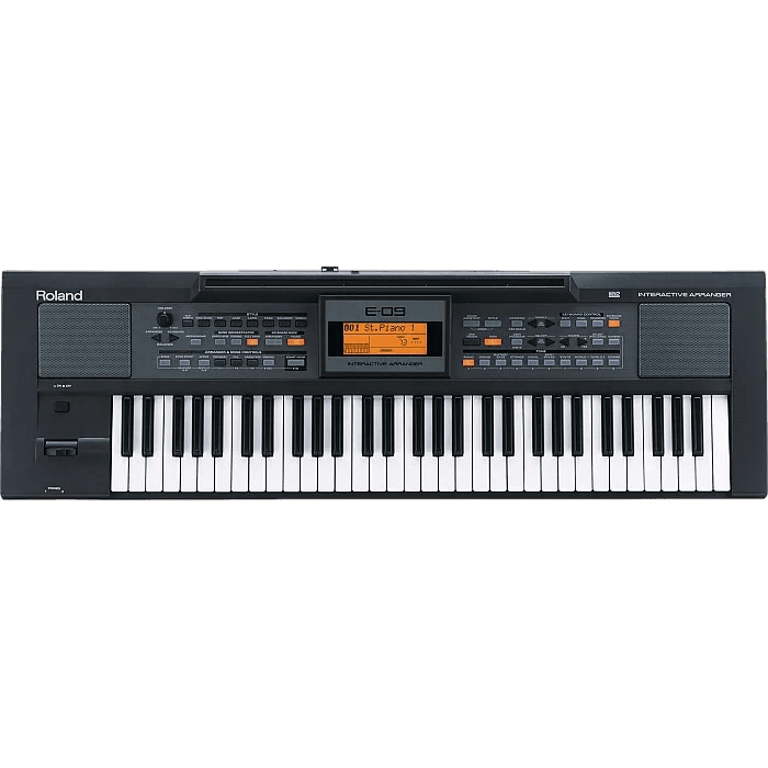 ROLAND E-09 INTERACTIVE ARRANGER KEYBOARD